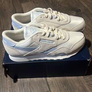 Reebok classic woman’s